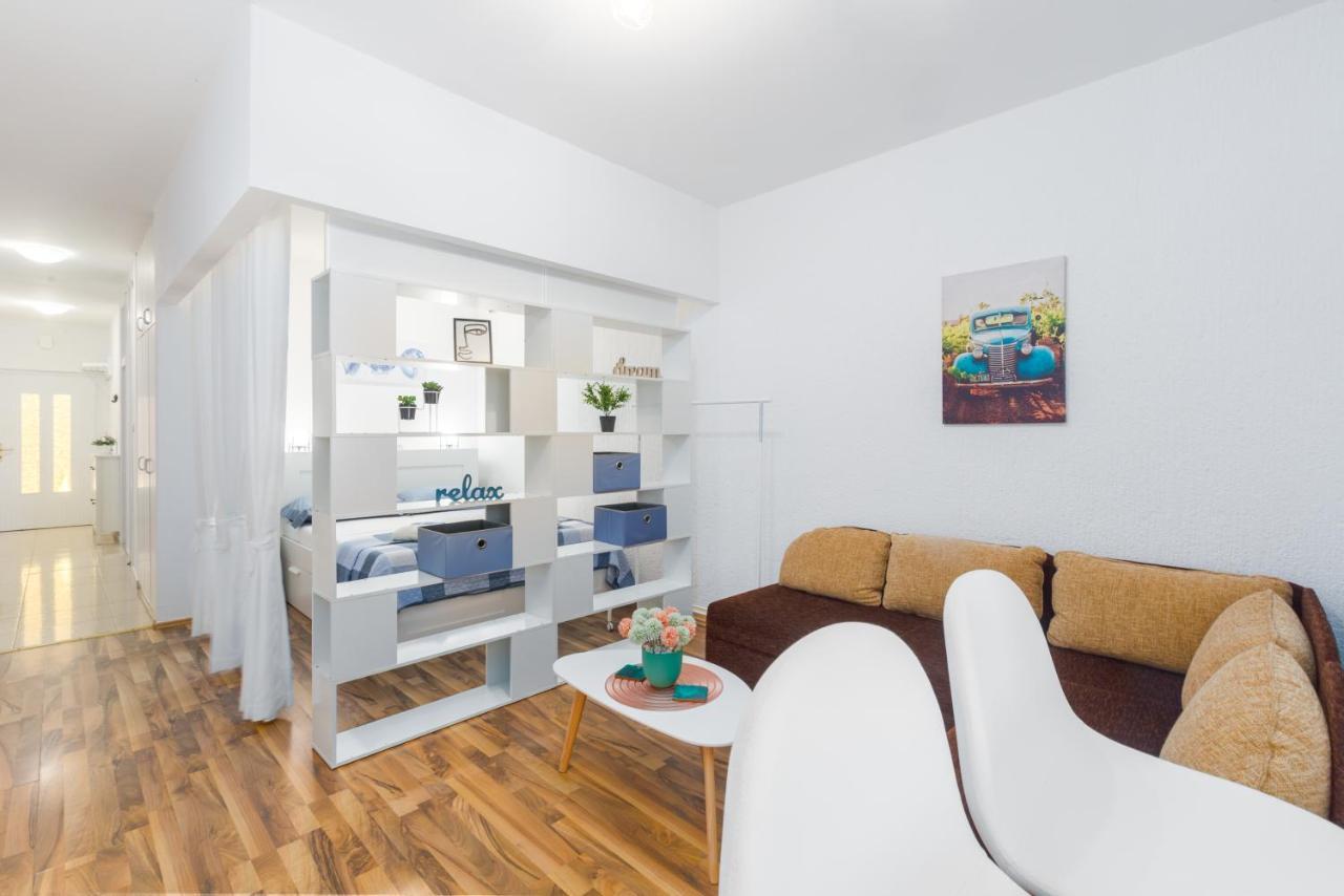 Family Apartment Romina Врсар Экстерьер фото